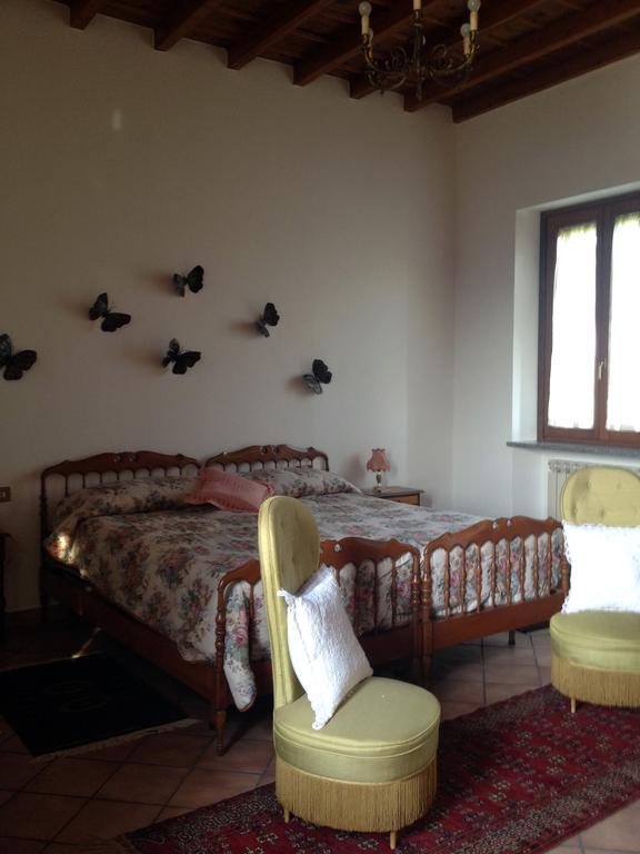 Bed And Breakfast Azienda Agricola Cascina Salazzaraマジェンタ エクステリア 写真