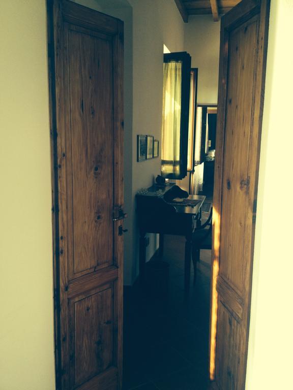 Bed And Breakfast Azienda Agricola Cascina Salazzaraマジェンタ 部屋 写真